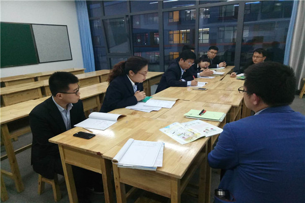 郭校长总结２.jpg