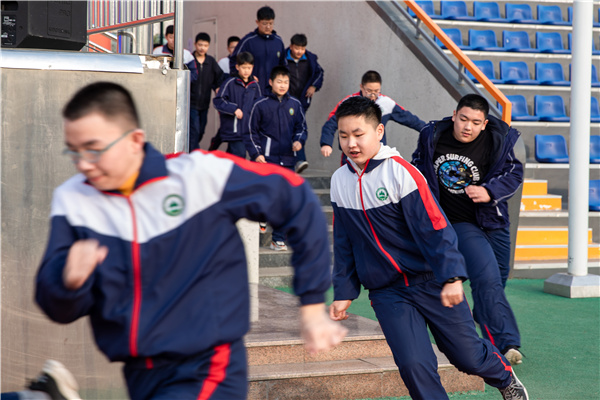 进入指定场地 (2).jpg